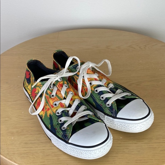 Converse All Star Tie Dye Sneaker Women's 8 Men's 6 Colorful Hippie Boho Funky - Picture 1 of 8